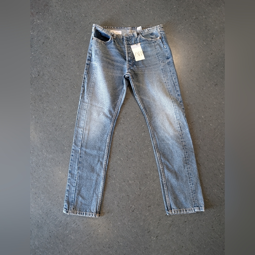 Zara Men's Denim Blue Straight Jeans